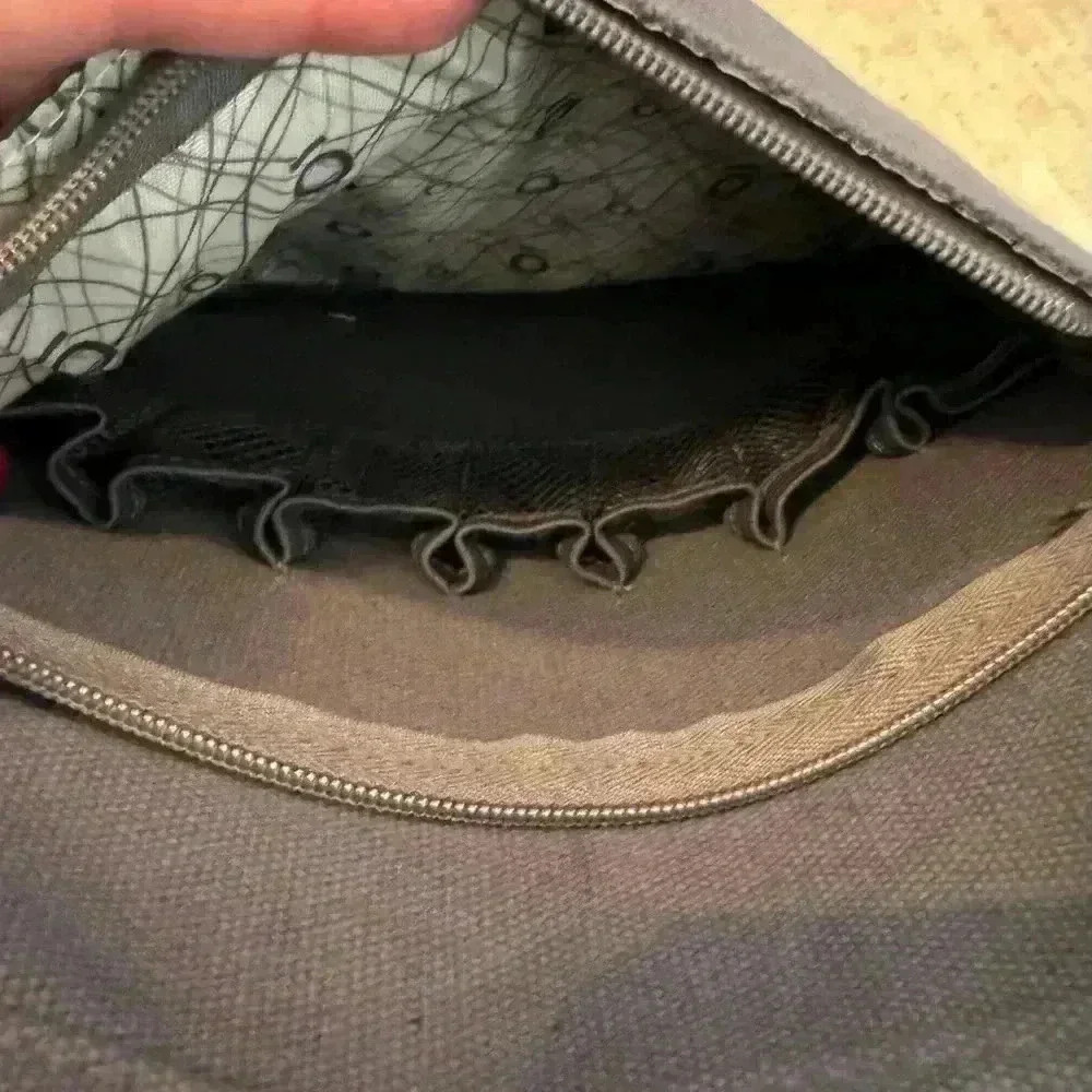 Doterra crossbody messenger crossbody bag - Picture 6 of 7